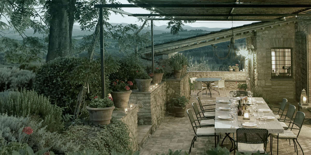 Services Tapestry Associates